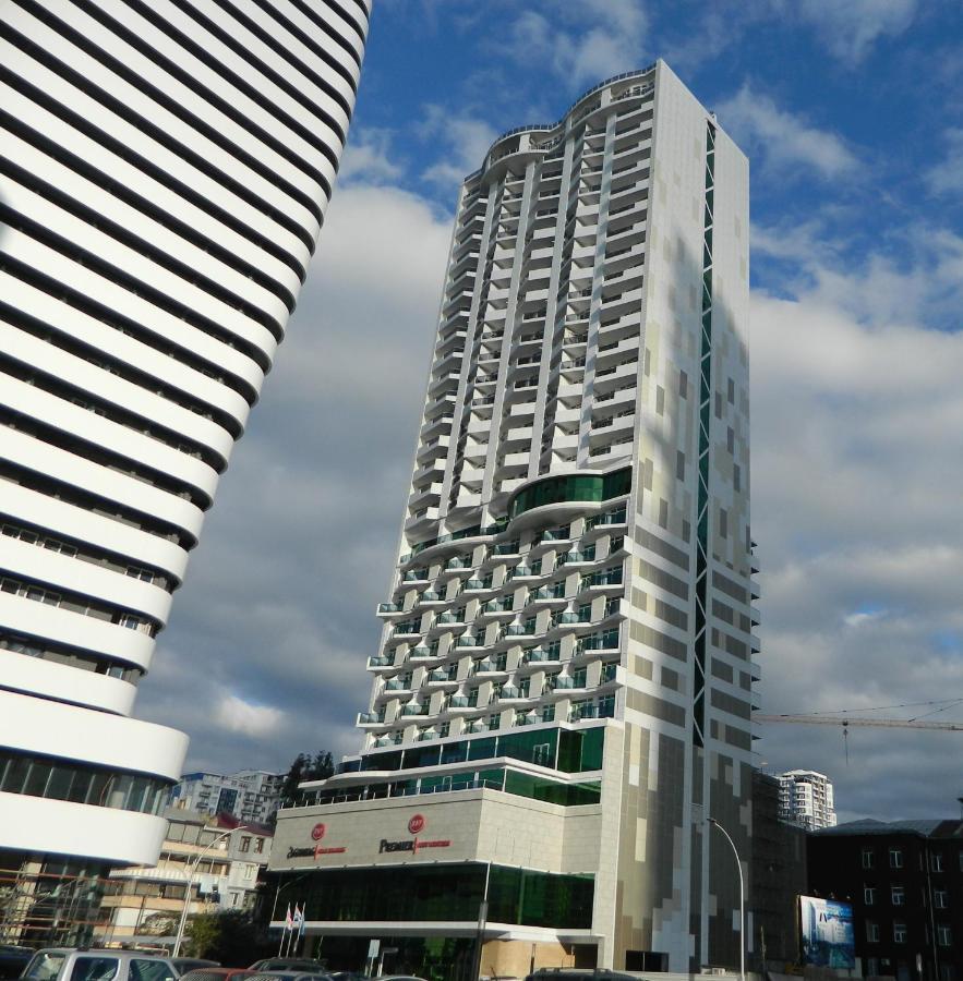 Апартамент С Видом На Море Batumi Bagian luar foto